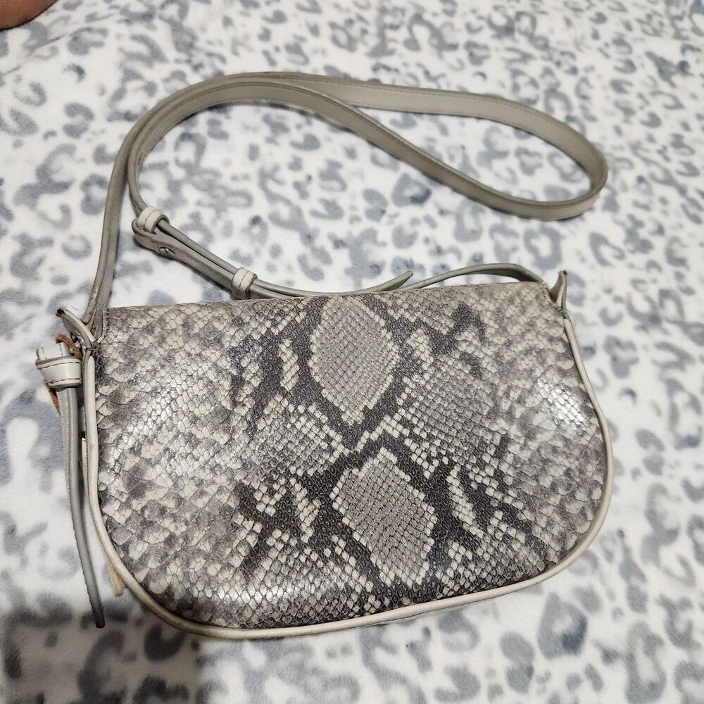 Banana Republic Crossbody Leather Bag 10x6x2 Snake Print - Picture 2 of 12